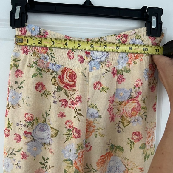 XS WeWoreWhat Floral Vintage Drape Smocked Flair Pants NWT - Picture 13 of 14
